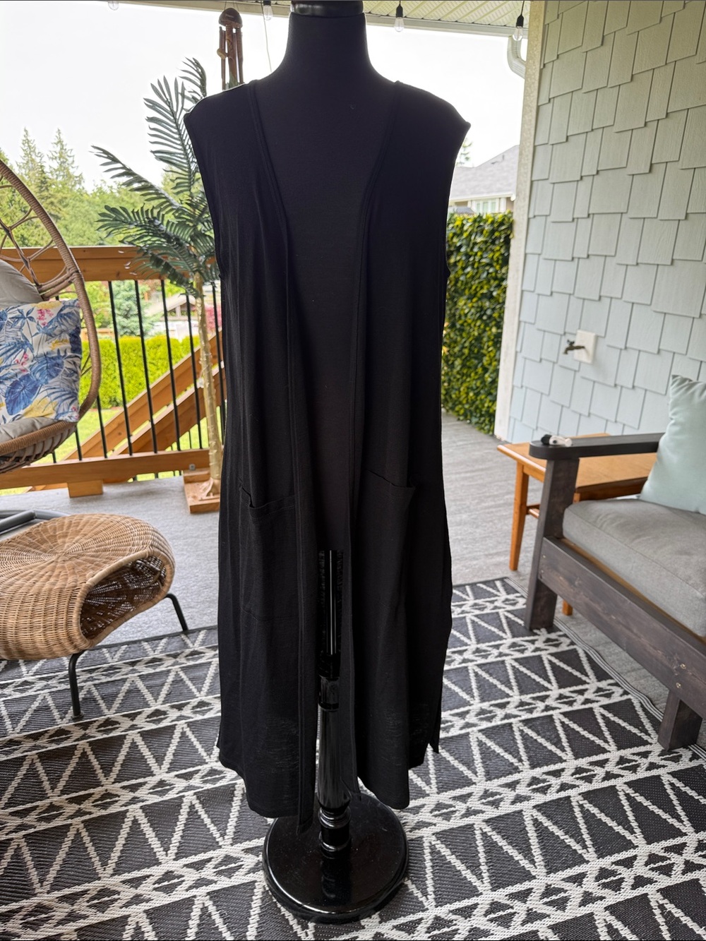 Foil | Sleeveless Merino Wool Long Open Cardigan